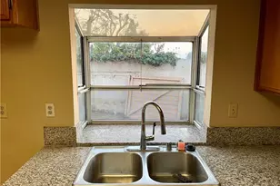 3100 Jeannie Cmn, Santa Ana, CA 92703 - Photo 8