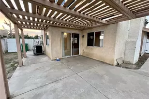 3100 Jeannie Cmn, Santa Ana, CA 92703 - Photo 18