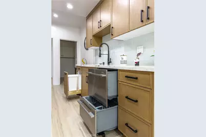 1944 Glendon #209, Los Angeles, CA 90025 - Photo 32