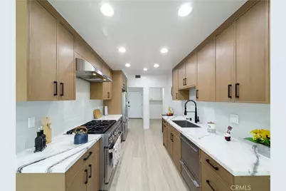 1944 Glendon #209, Los Angeles, CA 90025 - Photo 36