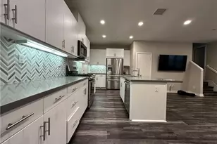 64 Jasmine, Lake Forest, CA 92630 - Photo 8