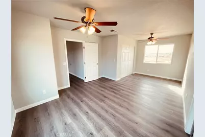20891 Thunderbird, Apple Valley, CA 92307 - Photo 24