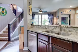 13069 Arborwalk, Tustin, CA 92782 - Photo 20