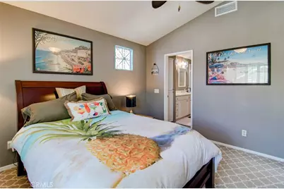 13069 Arborwalk, Tustin, CA 92782 - Photo 32