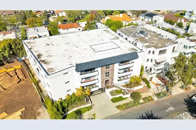 10725 Ohio Avenue #301, Los Angeles, CA 90024 - Photo 4