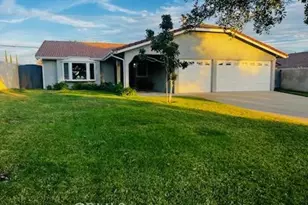 1697 N Fillmore, Rialto, CA 92376 - Photo 2