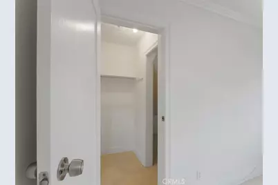 901 Westchester Place, Los Angeles, CA 90019 - Photo 22