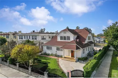 901 Westchester Place, Los Angeles, CA 90019 - Photo 1