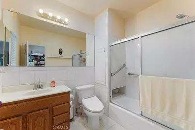 901 Westchester Place, Los Angeles, CA 90019 - Photo 18