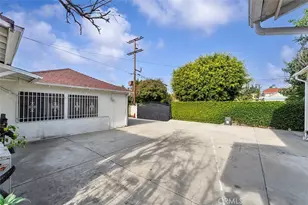 901 Westchester Pl, Los Angeles, CA 90019 - Photo 38