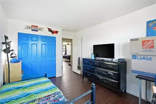 9660 Pine Orchard St, Pacoima, CA 91313 - Photo 22