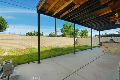 9660 Pine Orchard St, Pacoima, CA 91313 - Photo 26