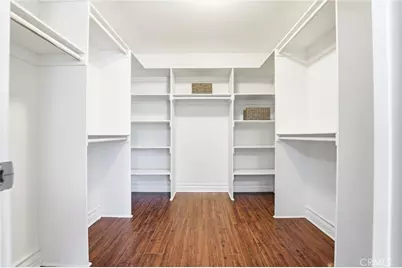 7006 Valmont #B, Tujunga, CA 91042 - Photo 16