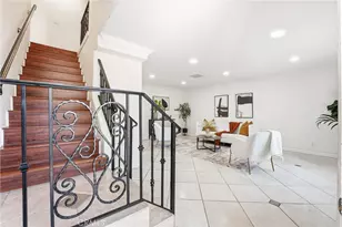 7006 Valmont, Tujunga, CA 91042 - Photo 2