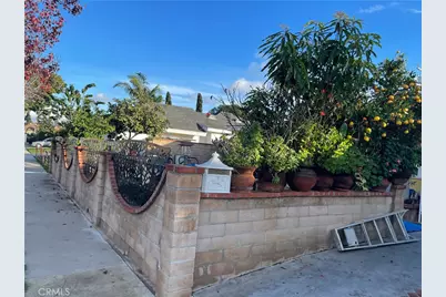 825 Sonora Road, Costa Mesa, CA 92626 - Photo 4