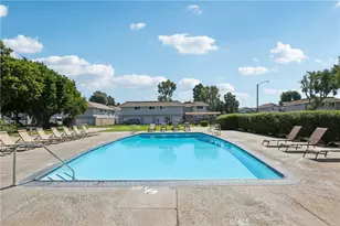 9594 Pettswood, Huntington Beach, CA 92646 - Photo 32