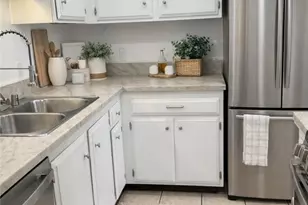 1765 W Glenoaks, Anaheim, CA 92801 - Photo 2