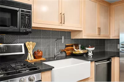 2503 E 21st Street #205, Signal Hill, CA 90755 - Photo 20