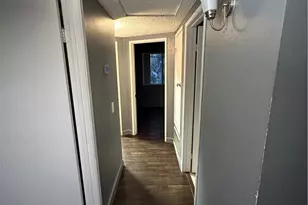 165 Racquet Club Dr, Compton, CA 90220 - Photo 18