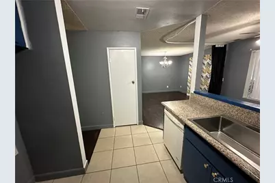 165 Racquet Club Drive, Compton, CA 90220 - Photo 16