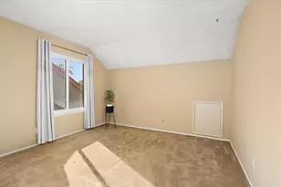 16602 Yvette, Cerritos, CA 90703 - Photo 32