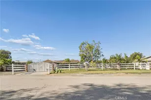 5976 Robinson, Riverside, CA 92503 - Photo 64