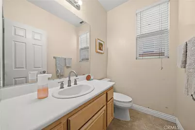 1275 S Cabernet, Anaheim, CA 92804 - Photo 12