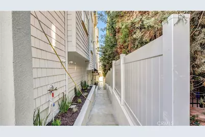 1823 Westholme Avenue, Los Angeles, CA 90025 - Photo 14
