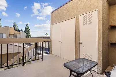 5475 Twin Lakes Drive, Cypress, CA 90630 - Photo 16