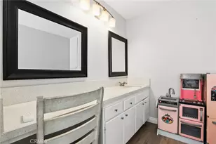 5475 Twin Lakes Dr, Cypress, CA 90630 - Photo 14