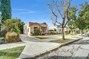 1425 Park, Long Beach, CA 90804 - Photo 1