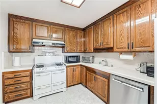 808 E 3rd Ave, La Habra, CA 90631 - Photo 20