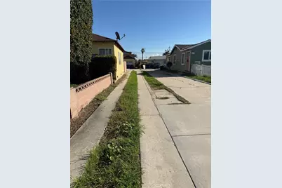 8762 La Salle, Cypress, CA 90630 - Photo 2