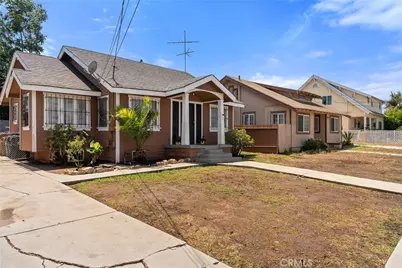 1036 W 107th, Los Angeles, CA 90044 - Photo 2
