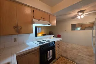 913 Victor, Inglewood, CA 90302 - Photo 8