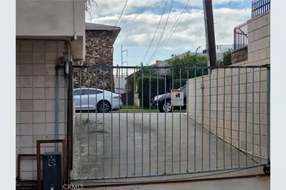 913 Victor #5, Inglewood, CA 90302 - Photo 26