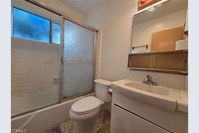 913 Victor #5, Inglewood, CA 90302 - Photo 12