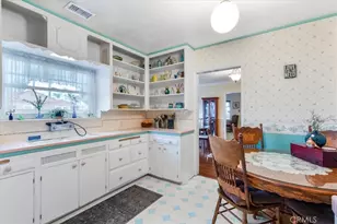 2289 Golden Ave Ave, Long Beach, CA 90806 - Photo 10