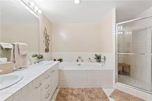 525 E Seaside, Long Beach, CA 90802 - Photo 40