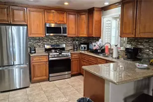 2302 S Diamond St, Santa Ana, CA 92704 - Photo 10