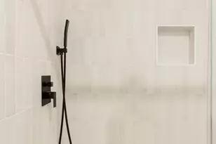 6417 La Riba Way, Los Angeles, CA 90042 - Photo 20