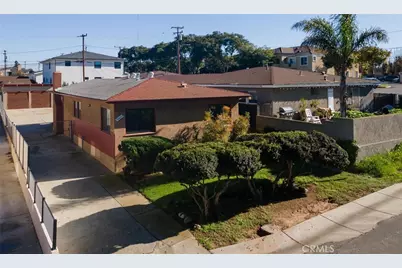 18528 Kingsdale, Redondo Beach, CA 90278 - Photo 2