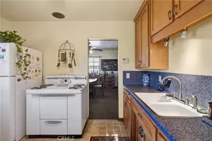 18528 Kingsdale, Redondo Beach, CA 90278 - Photo 22