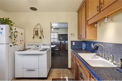 18528 Kingsdale, Redondo Beach, CA 90278 - Photo 22