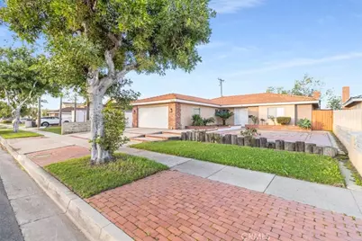 2618 S Pacific Avenue, Santa Ana, CA 92704 - Photo 2