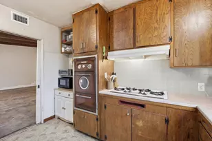 14839 Figueras Rd, La Mirada, CA 90638 - Photo 18