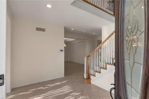 105 Kingfisher Ct, Long Beach, CA 90803 - Photo 6