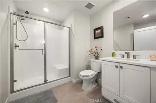 204 Keeper, Irvine, CA 92618 - Photo 6