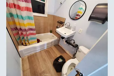 8858 Flower, Bellflower, CA 90706 - Photo 4