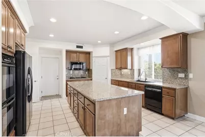 980 Nicholas Place, Corona, CA 92882 - Photo 10